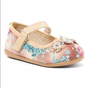 Zula Flats Floral Design Size 11 Toddler